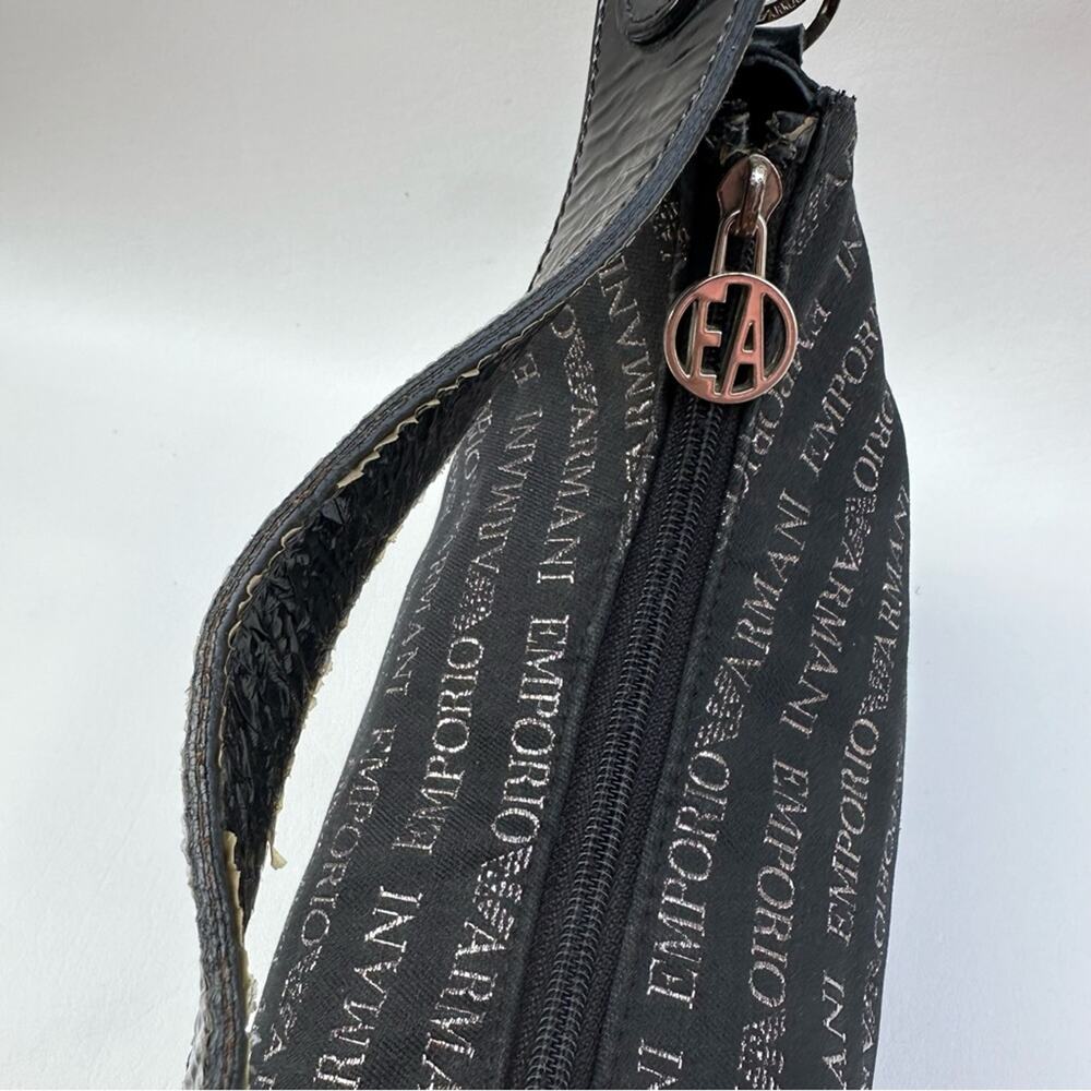 ARMANI EMPORIO shoulder bag in black with silver lettering - Picture 7 of 10